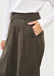 מכנס חצאית חתך עם כיס שילוב צבע אפור כהה