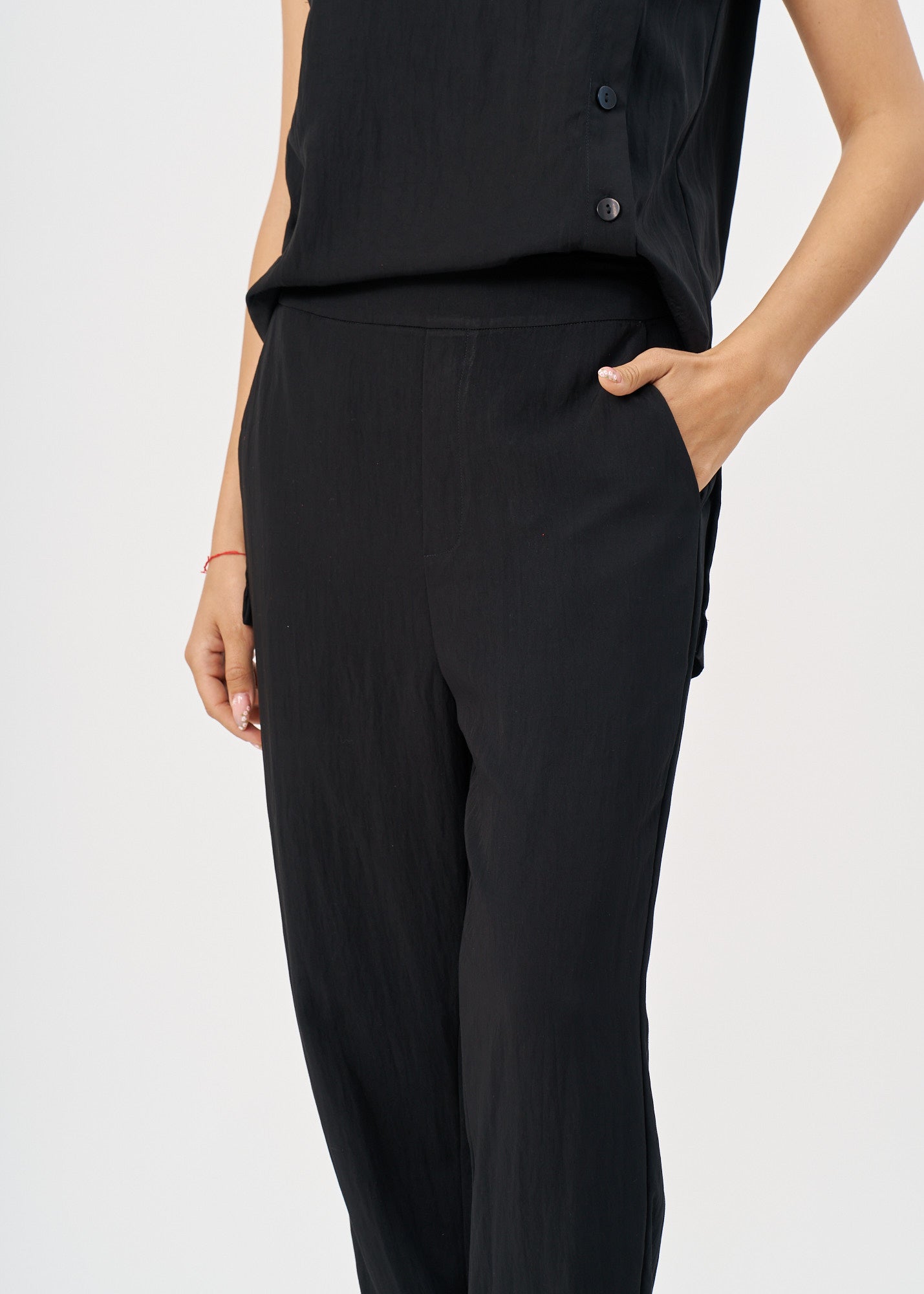 Black pleated hem twill fabric pants