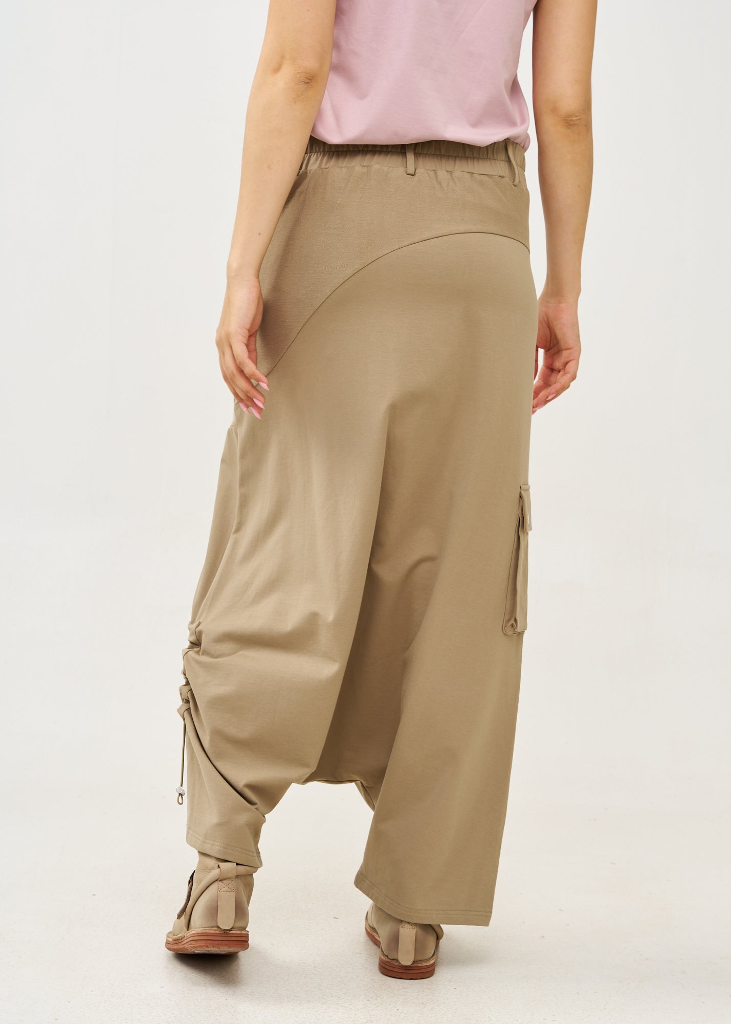 מכנס חצאית עם כיס וכיווץ חום