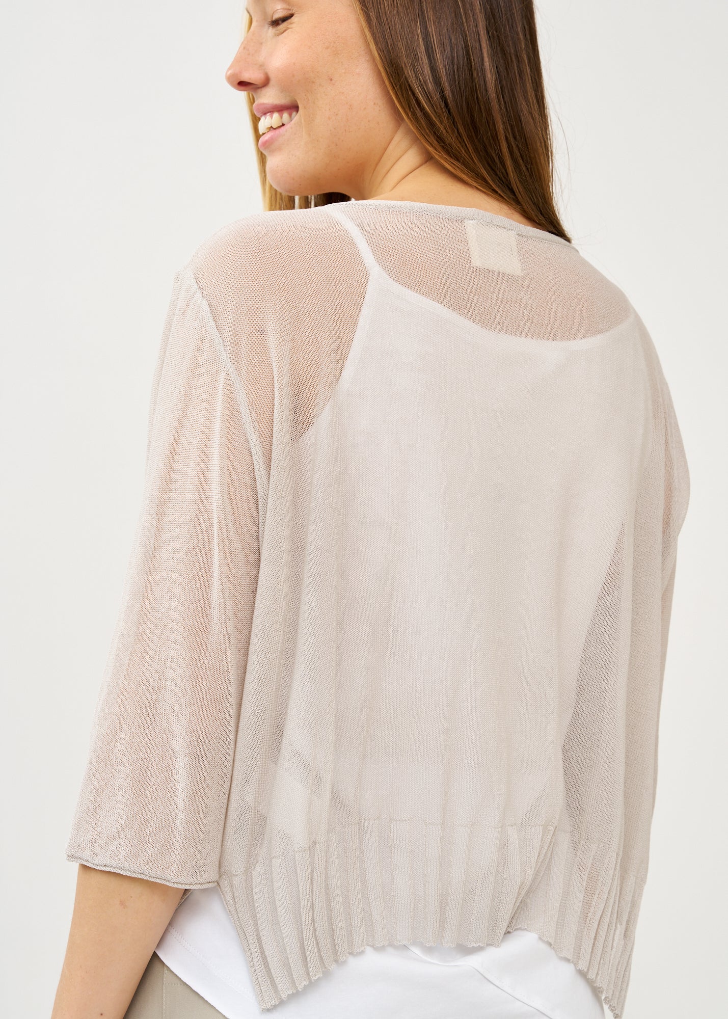 עליונית סריג דקה עם כפתורים שרוול 3/4 סטון