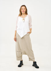 עליונית סריג דקה עם כפתורים שרוול 3/4 לבן