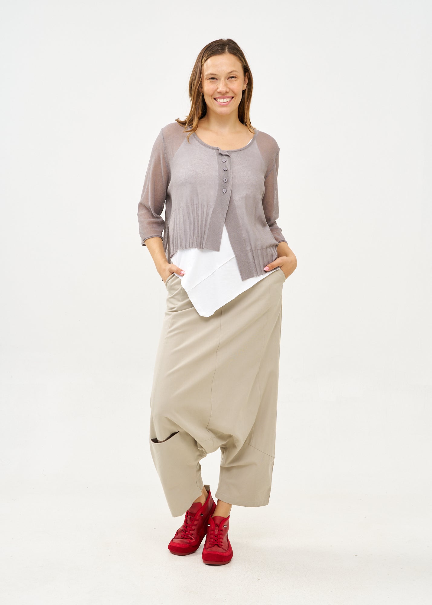 עליונית סריג דקה עם כפתורים שרוול 3/4 אפור