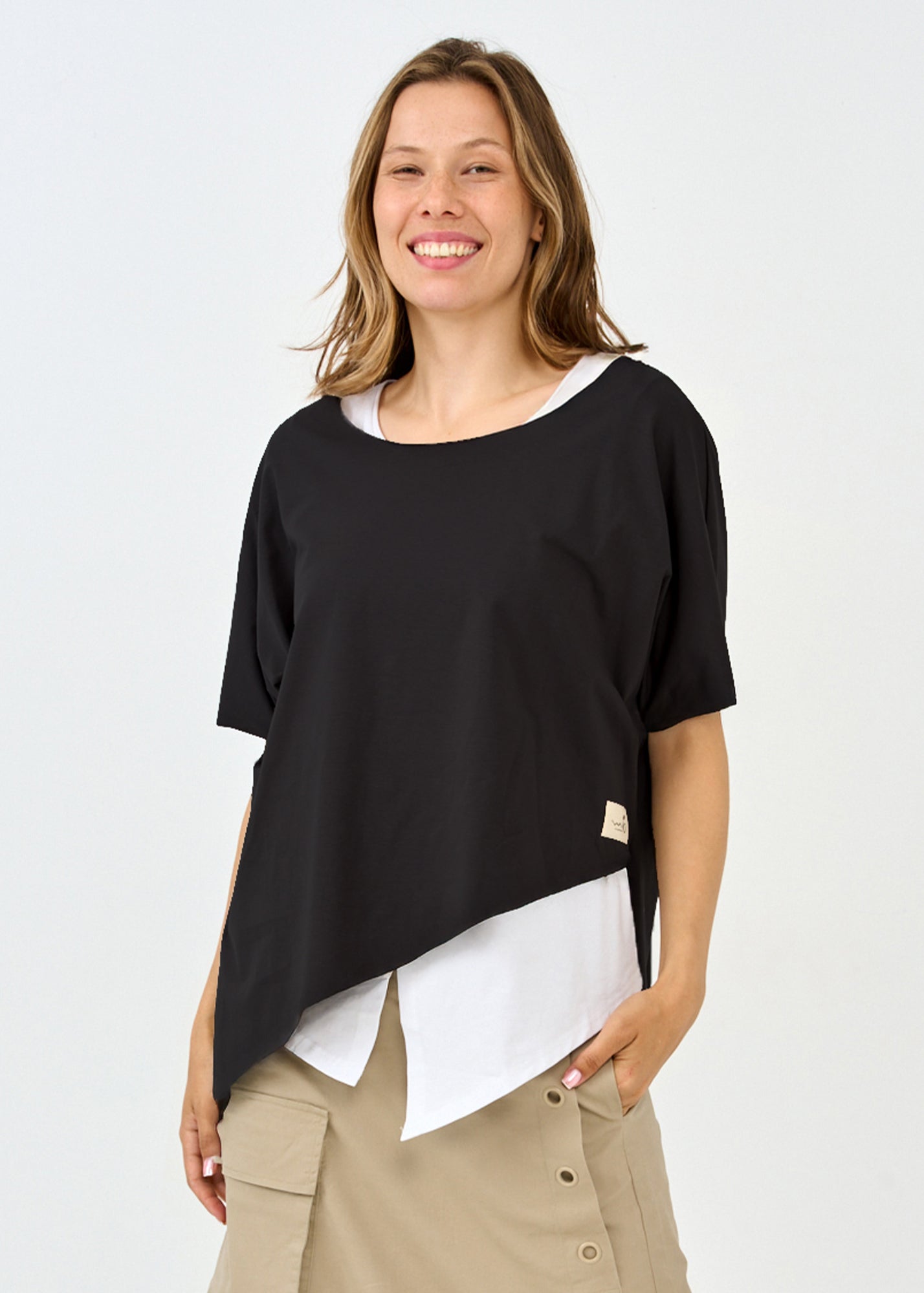 חולצת עטלף אוברסייז שרוול קצר אפור כהה