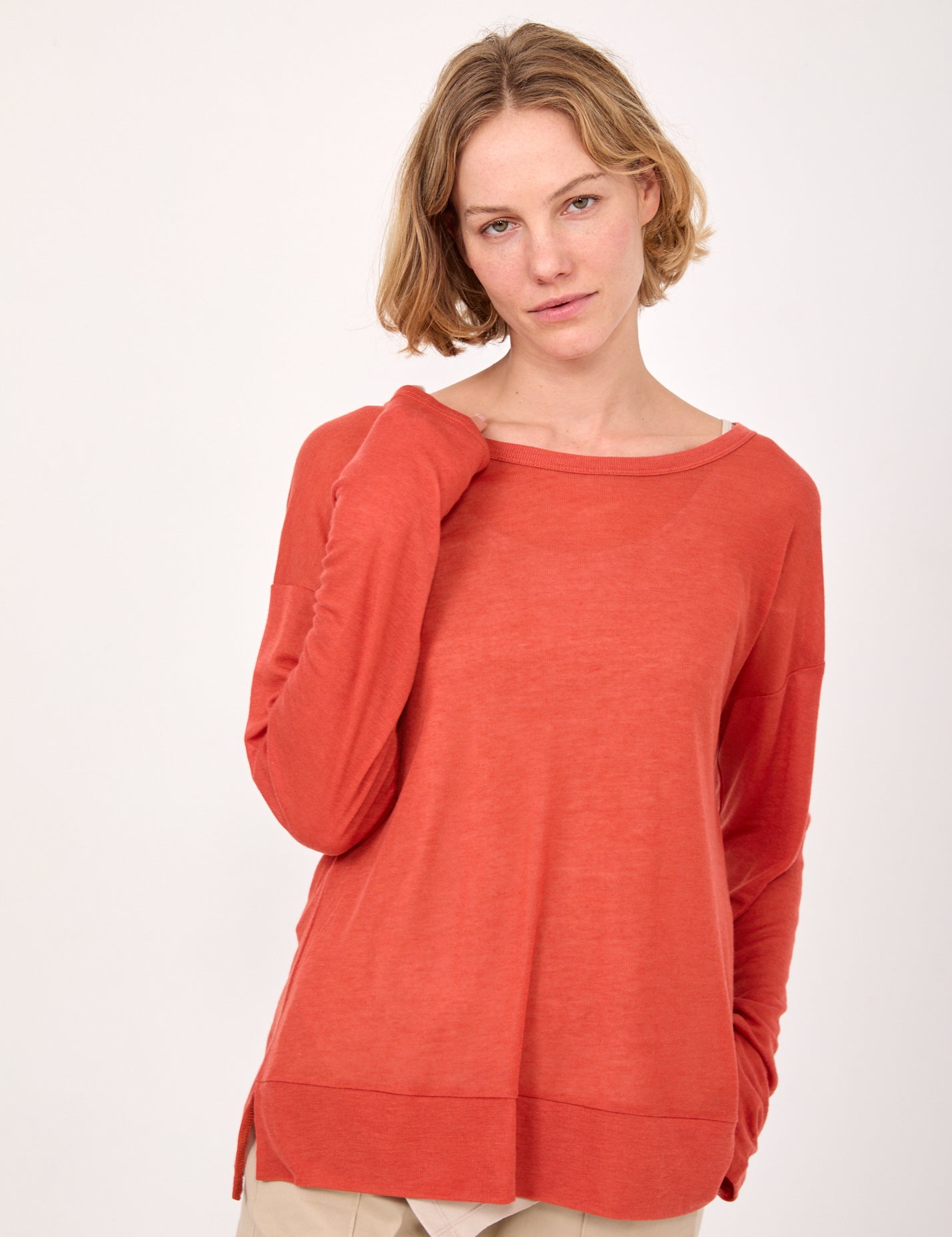 חולצה שרוול ארוך סריג דק חמרה