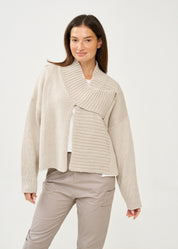 עליונית סריג עם רוכסן אפור בהיר