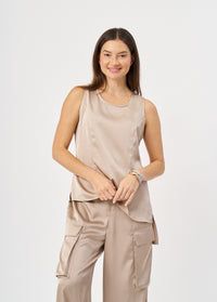 Brown satin pocket tank top - 00