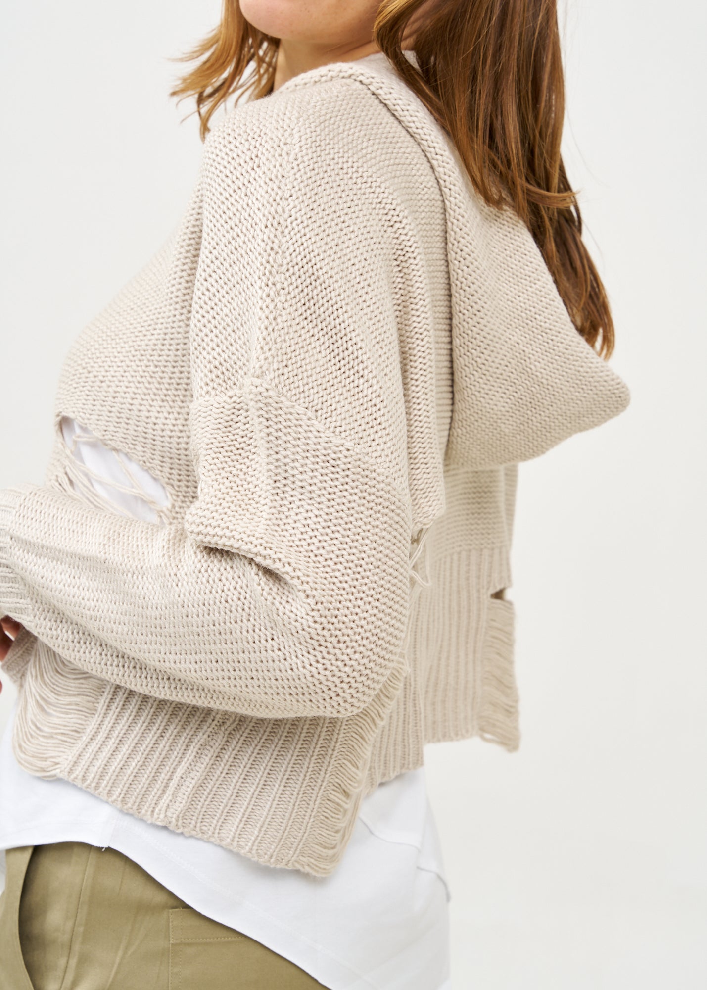 סריג עם כובע סיומת פרומה סטון