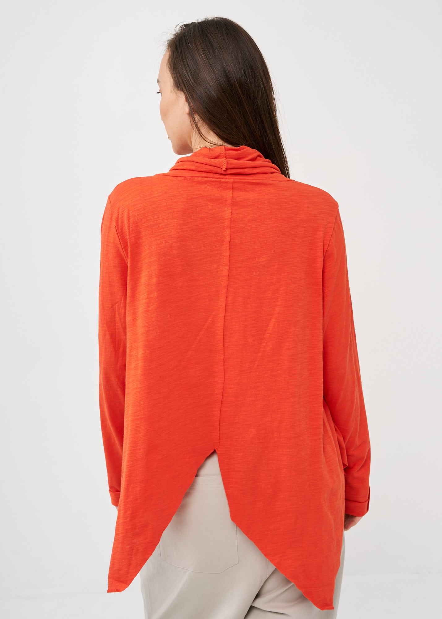 חולצת גולף דקה סיומת שפיצים כתום