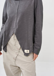 חולצת גולף דקה סיומת שפיצים אפור כהה