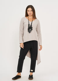 Light gray long sleeve V-neck long back shirt - 00