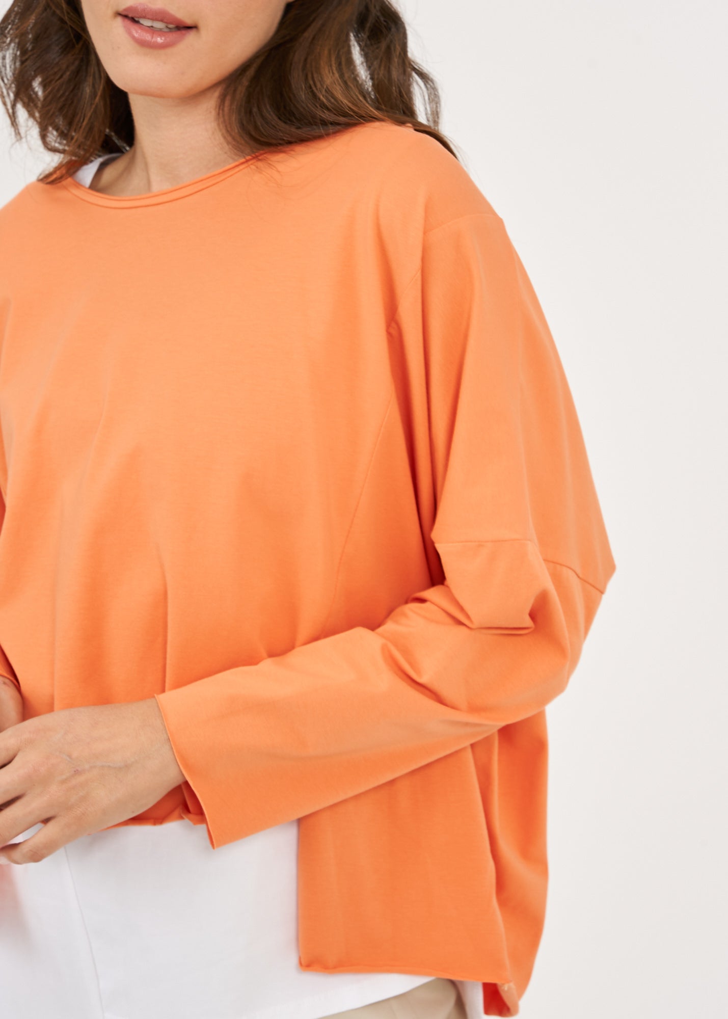 חולצה אוברסייז שרוול ארוך כתום