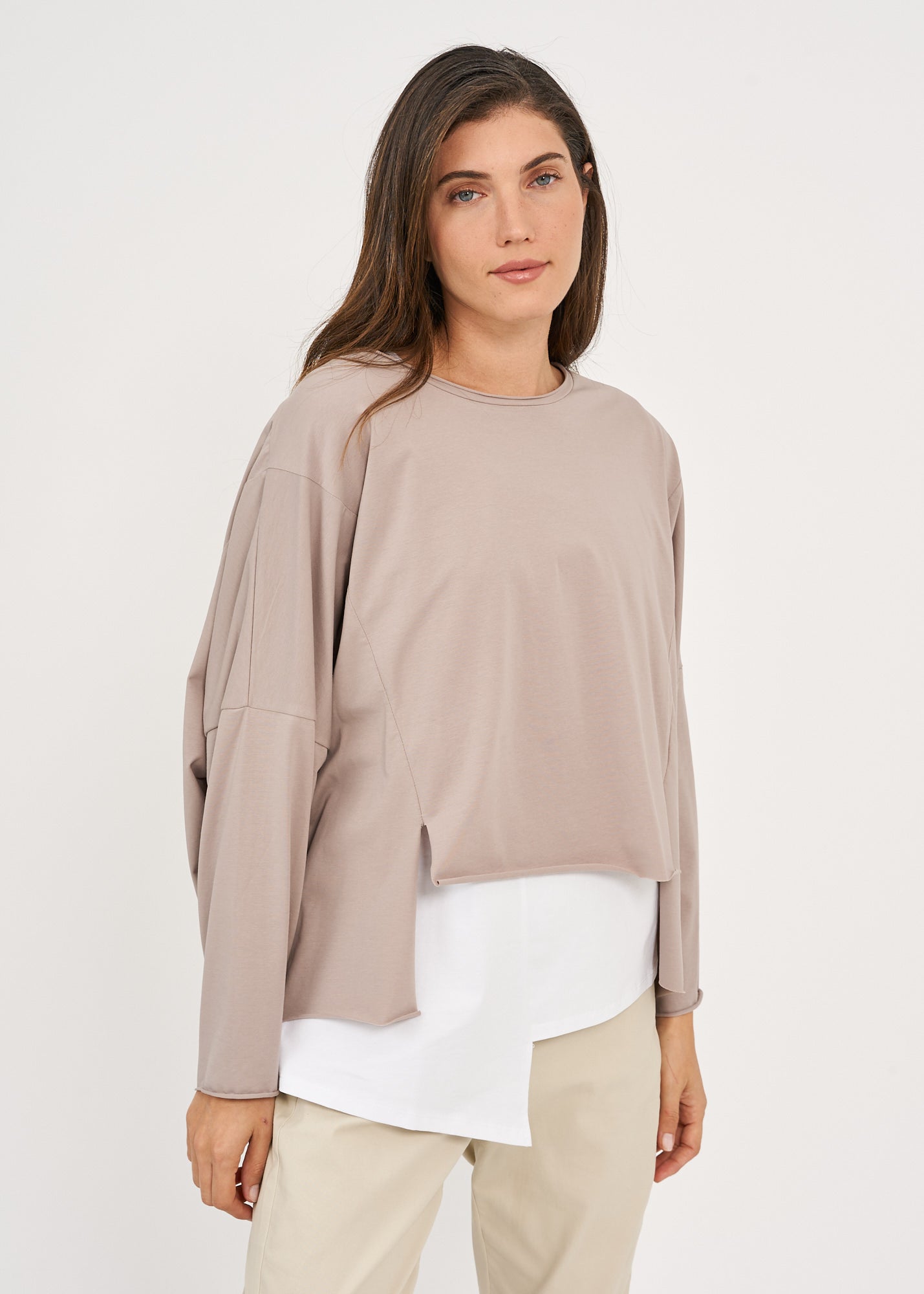 חולצה אוברסייז שרוול ארוך חום בהיר