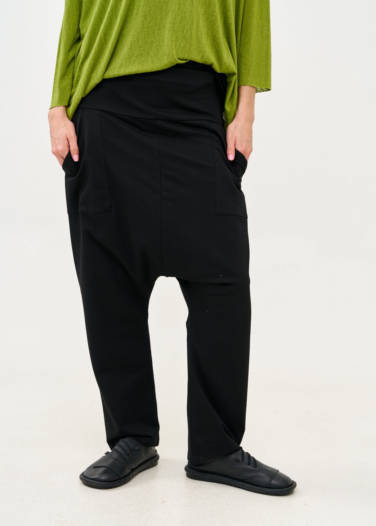 Black high waist baggy pants