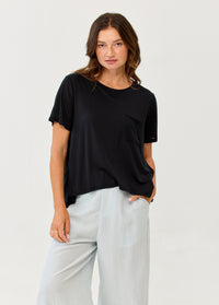 Black short-sleeve shirt with a cut pocket and thin fabric combination - 00