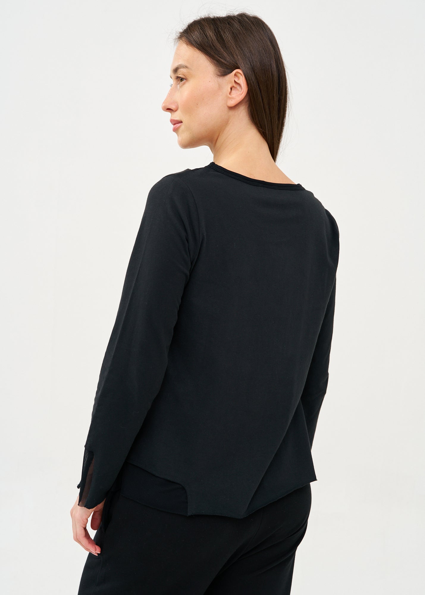 חולצה עם שילוב רשת שרוול ארוך שחור