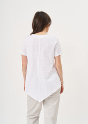 White V-neck triangle extension T-shirt