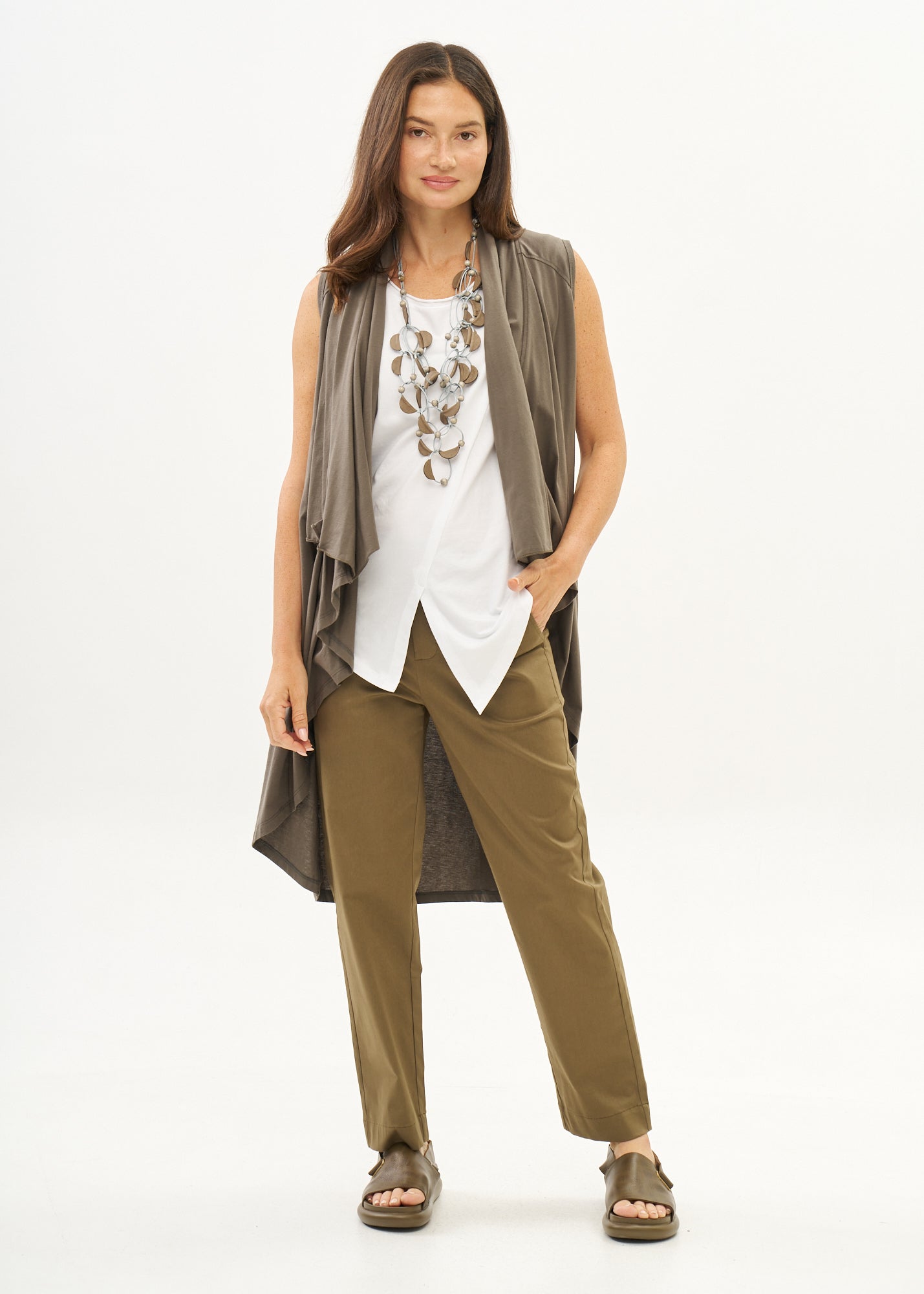 וסט טריקו ללא סגירה אפור כהה