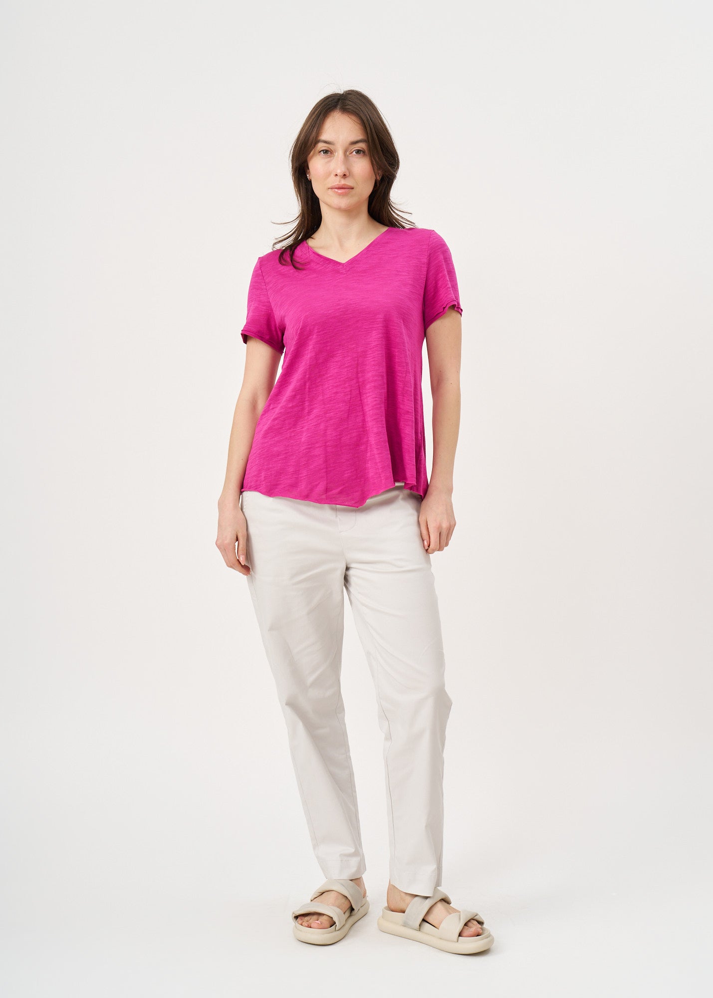 Purple V-neck triangle extension T-shirt