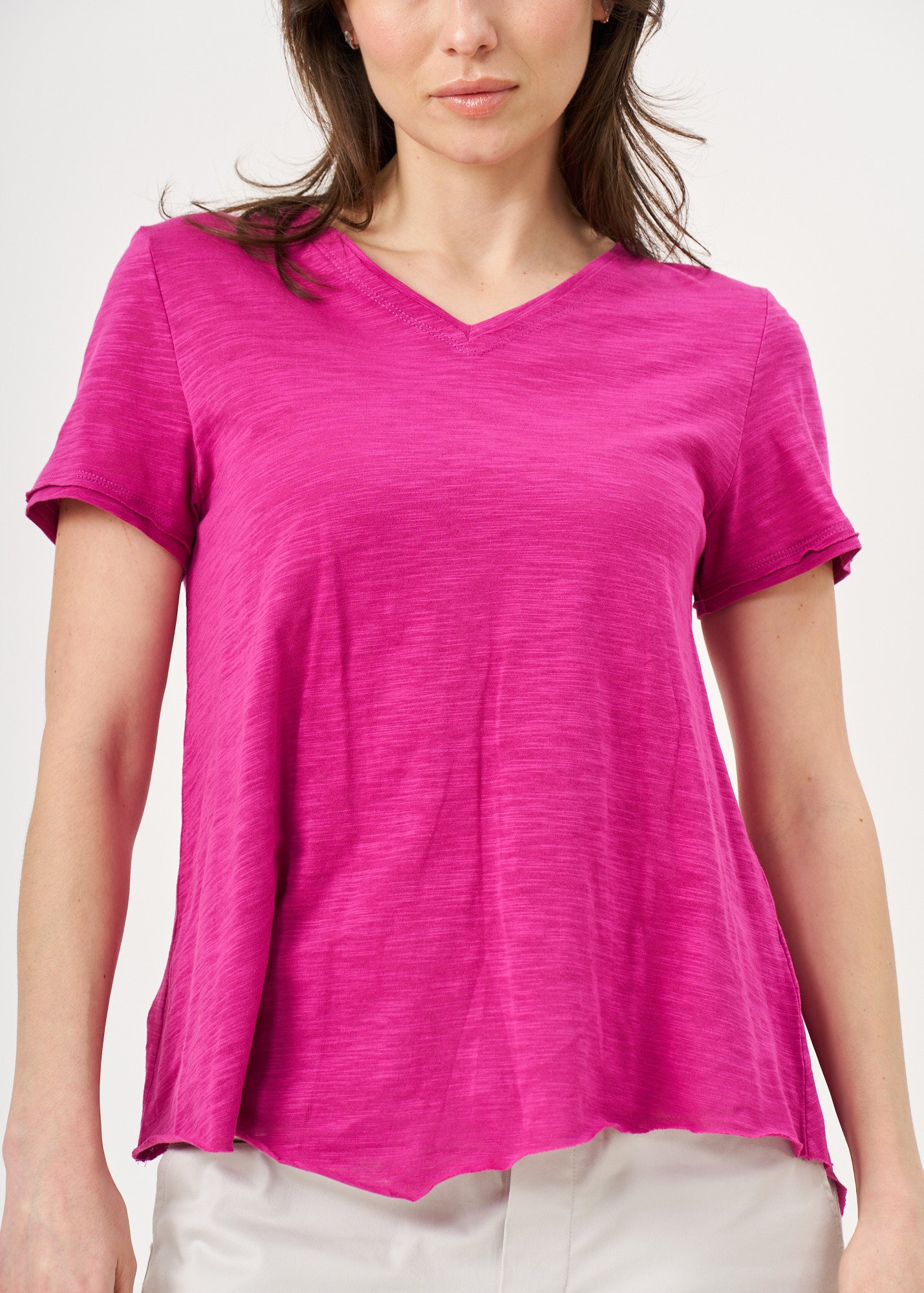 Purple V-neck triangle extension T-shirt