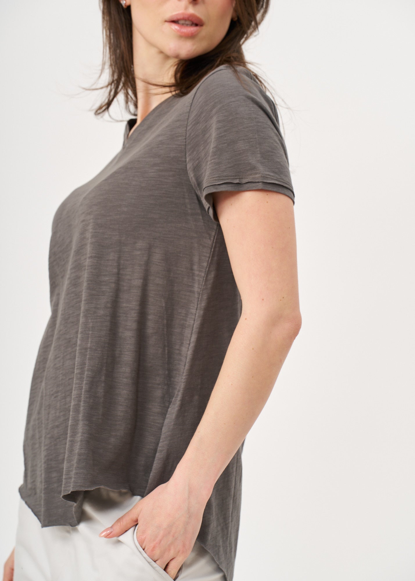 Grey V-neck triangle extension T-shirt