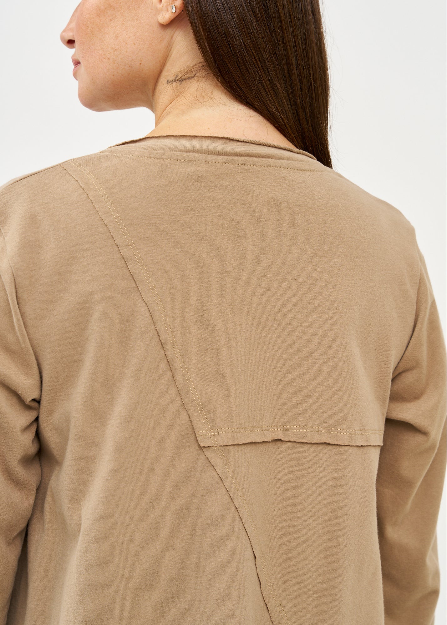 עליונית פתוחה דקה שרוול ארוך חום