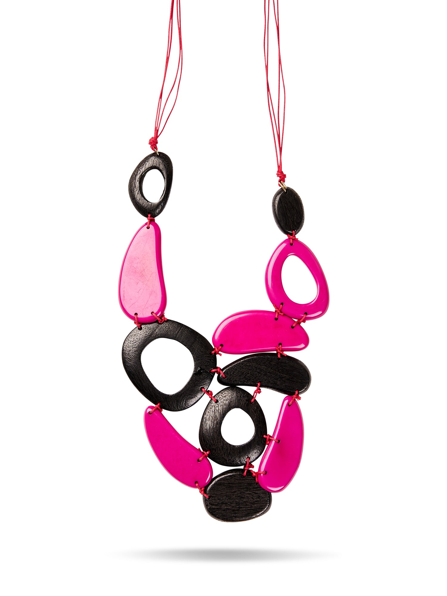 Fuchsia pink resin and wood shapes combination necklace