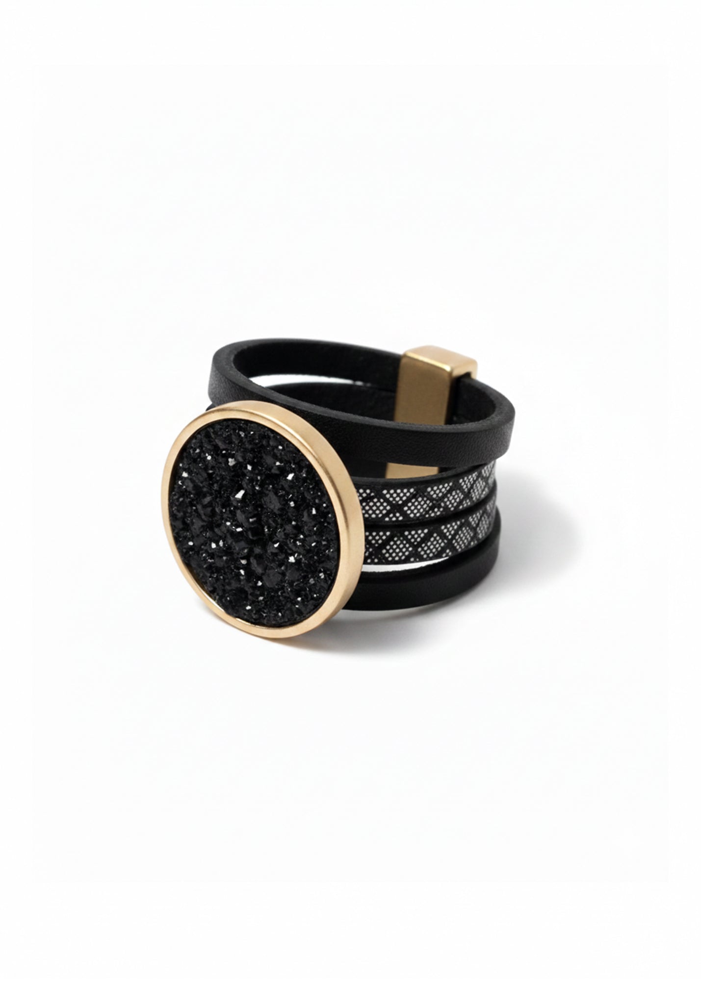 טבעת רצועות עור ואלמנט דמוי אבן שחור