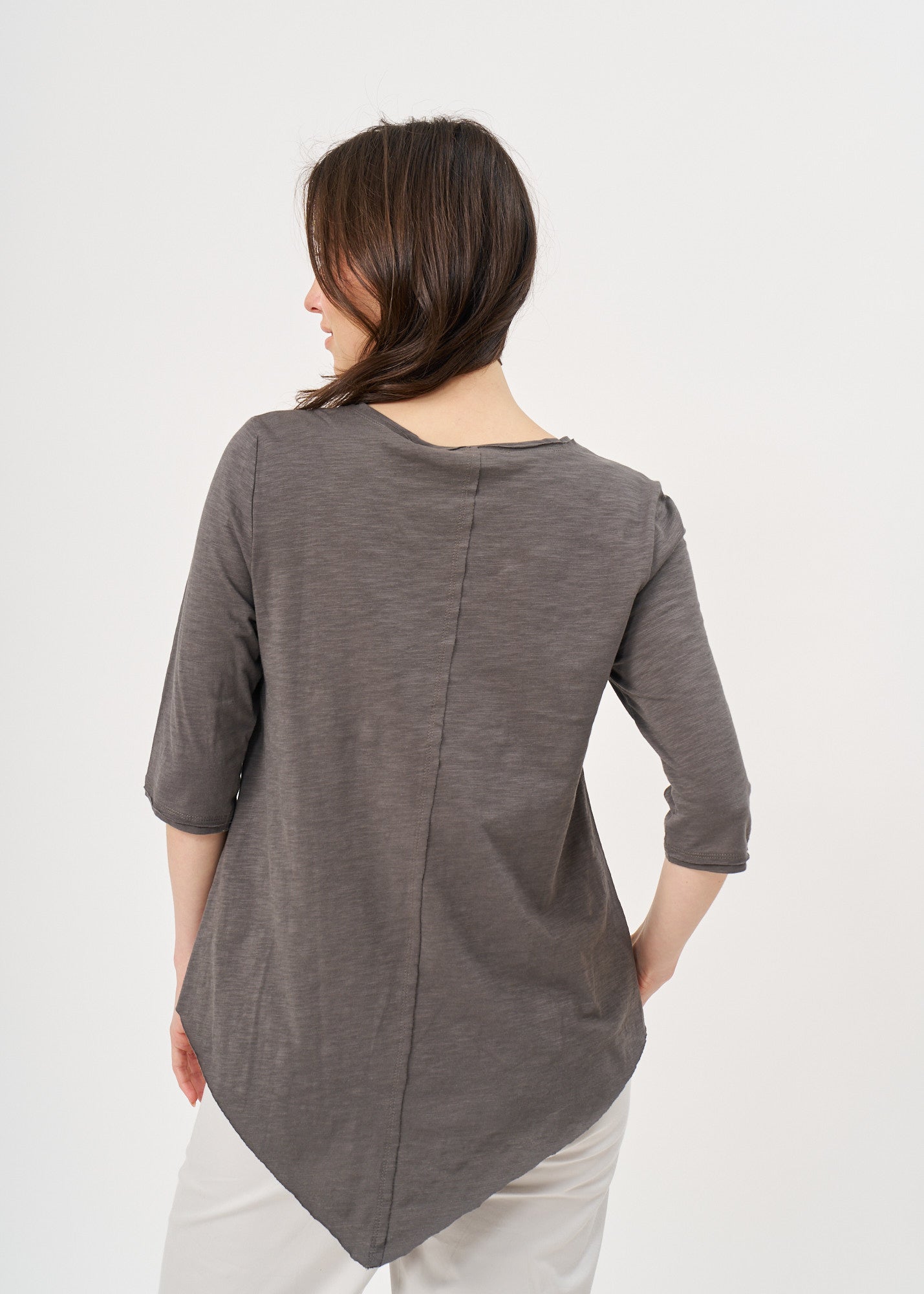 Dark gray triangle extension 3/4 sleeve V-neck T-shirt