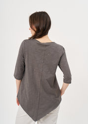Dark gray triangle extension 3/4 sleeve V-neck T-shirt