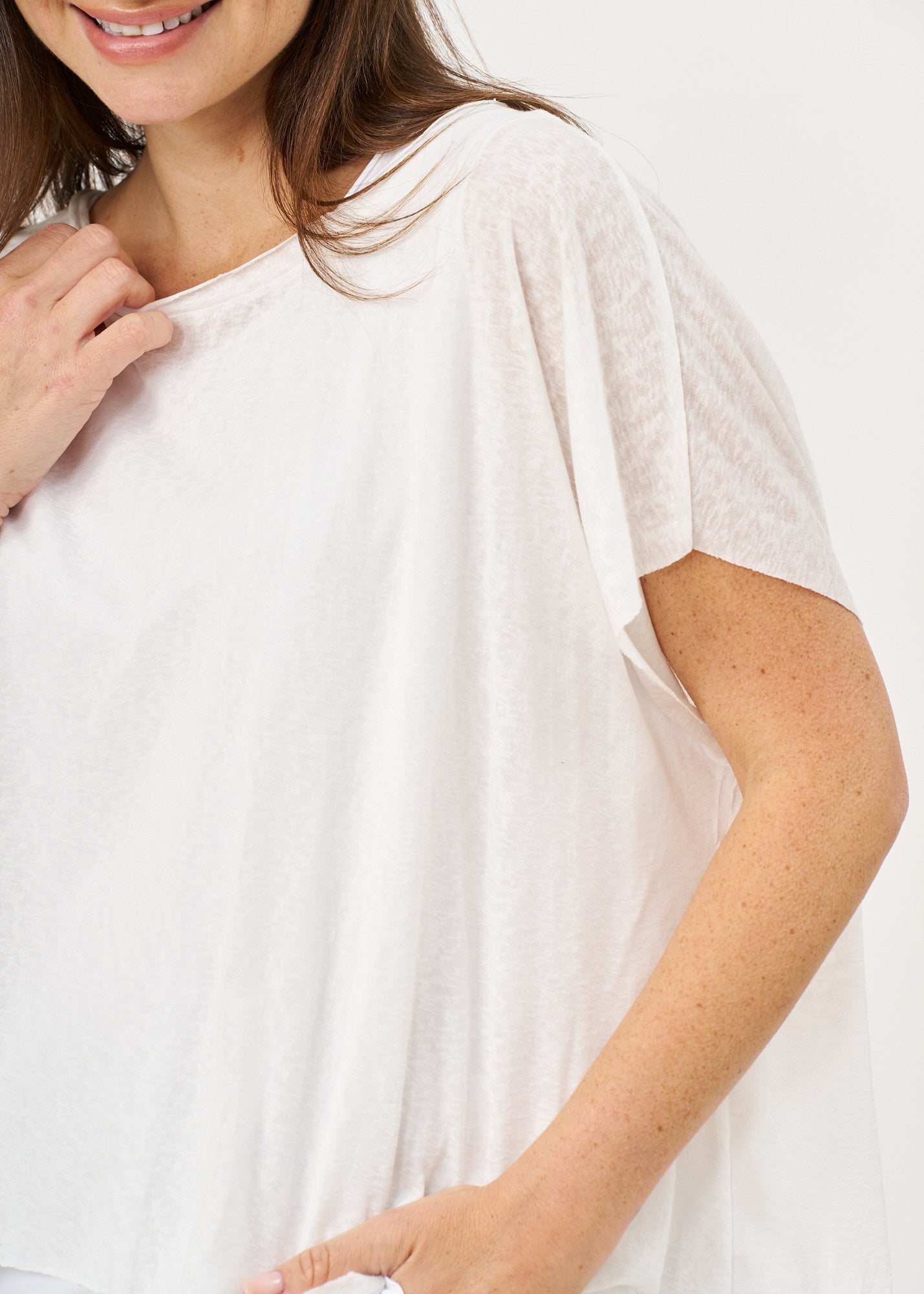 White Slab fabric short shirt