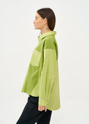 חולצה מכופתרת שילוב שני צבעים ירוק