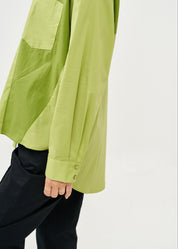 חולצה מכופתרת שילוב שני צבעים ירוק