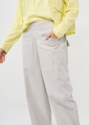 מכנסיים רגל רחבה כיסים ישרים אפור בהיר