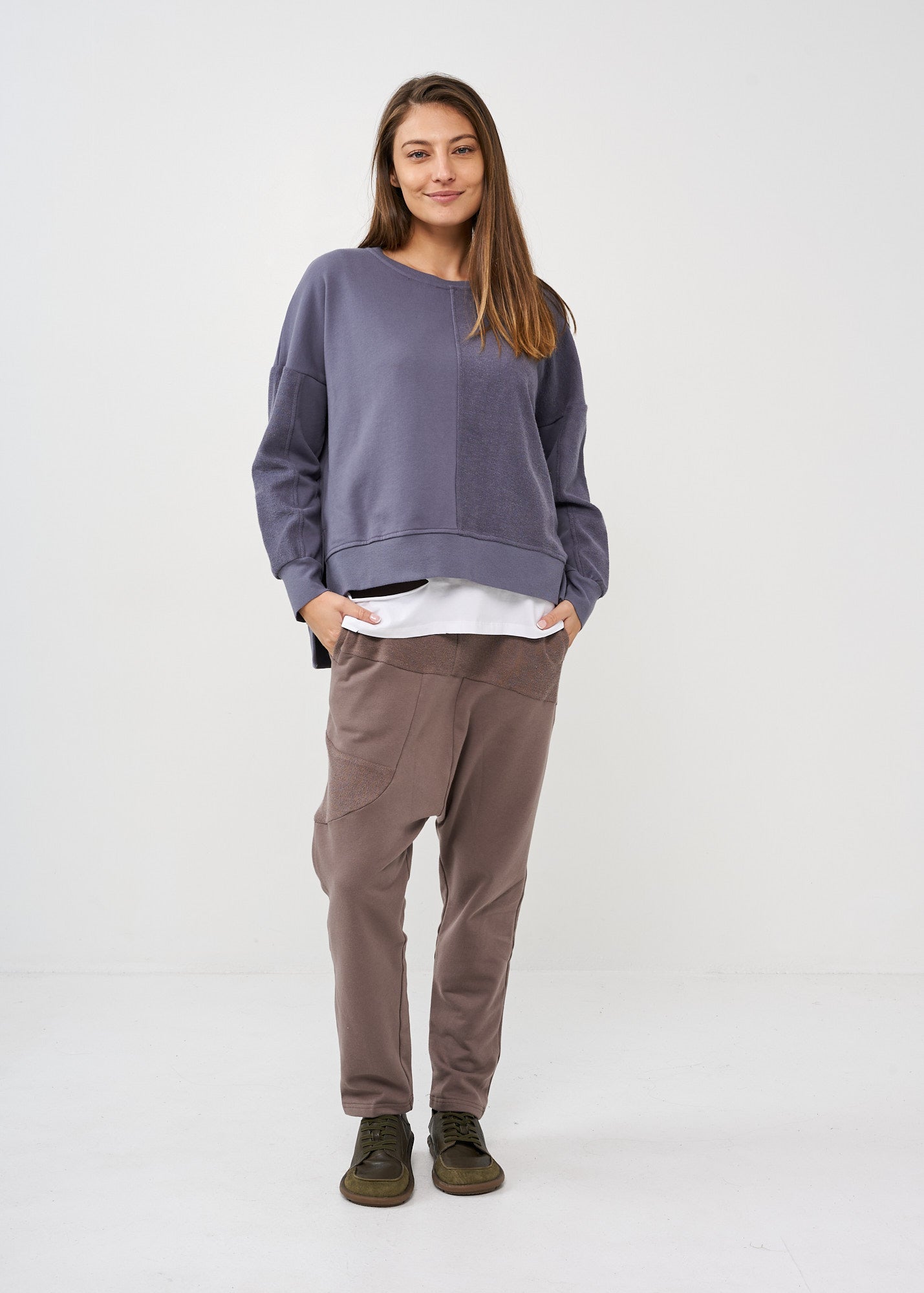 סווטשירט חצי הפוך עם ריב אפור