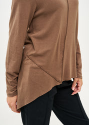 חולצה שרוול ארוך מפתח וי סריג דק חום