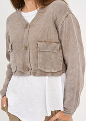 Three-button brown wash knit top