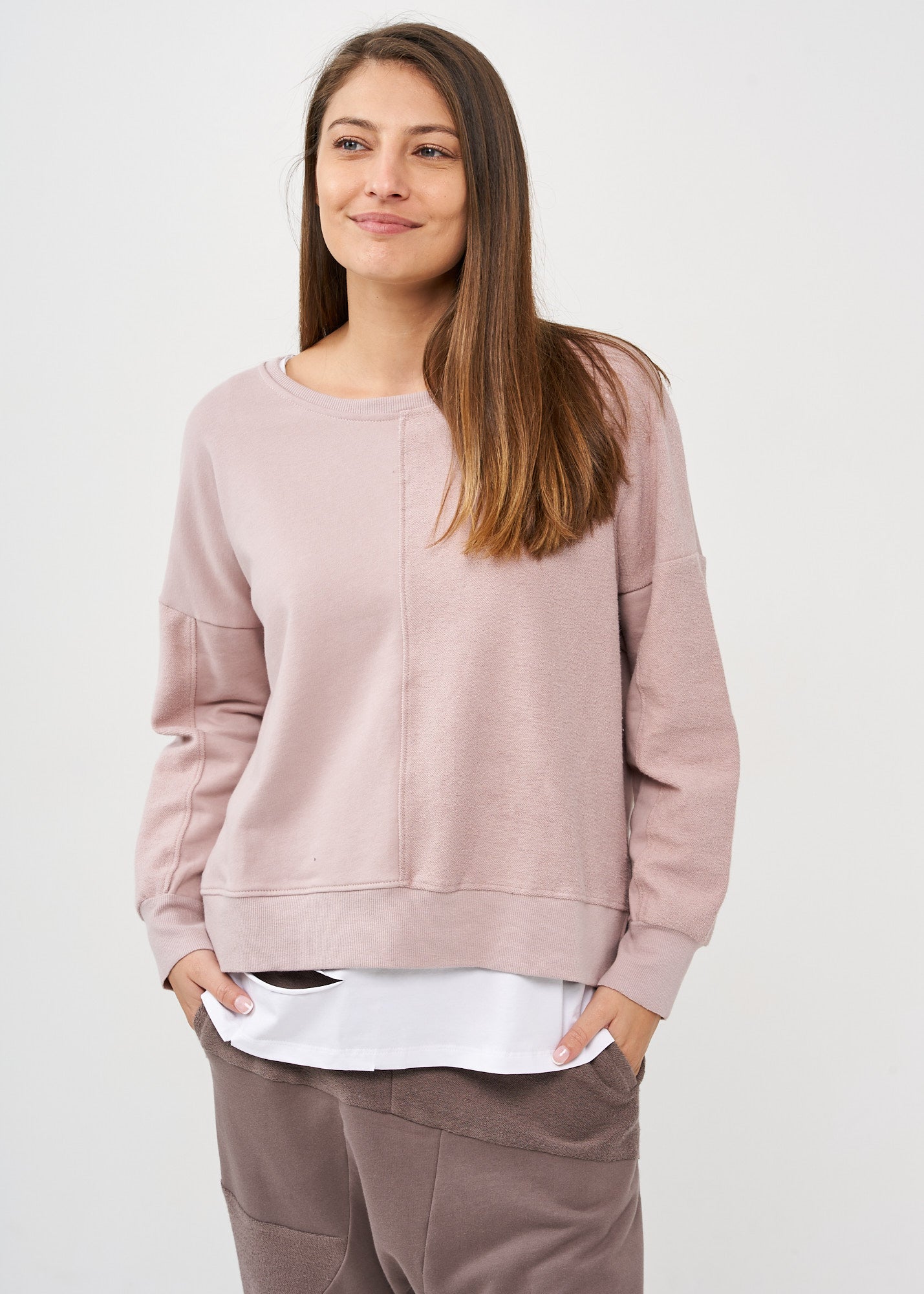 סווטשירט חצי הפוך עם ריב ורוד