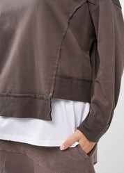 סווטשירט סיומת אסימטרית אפור כהה