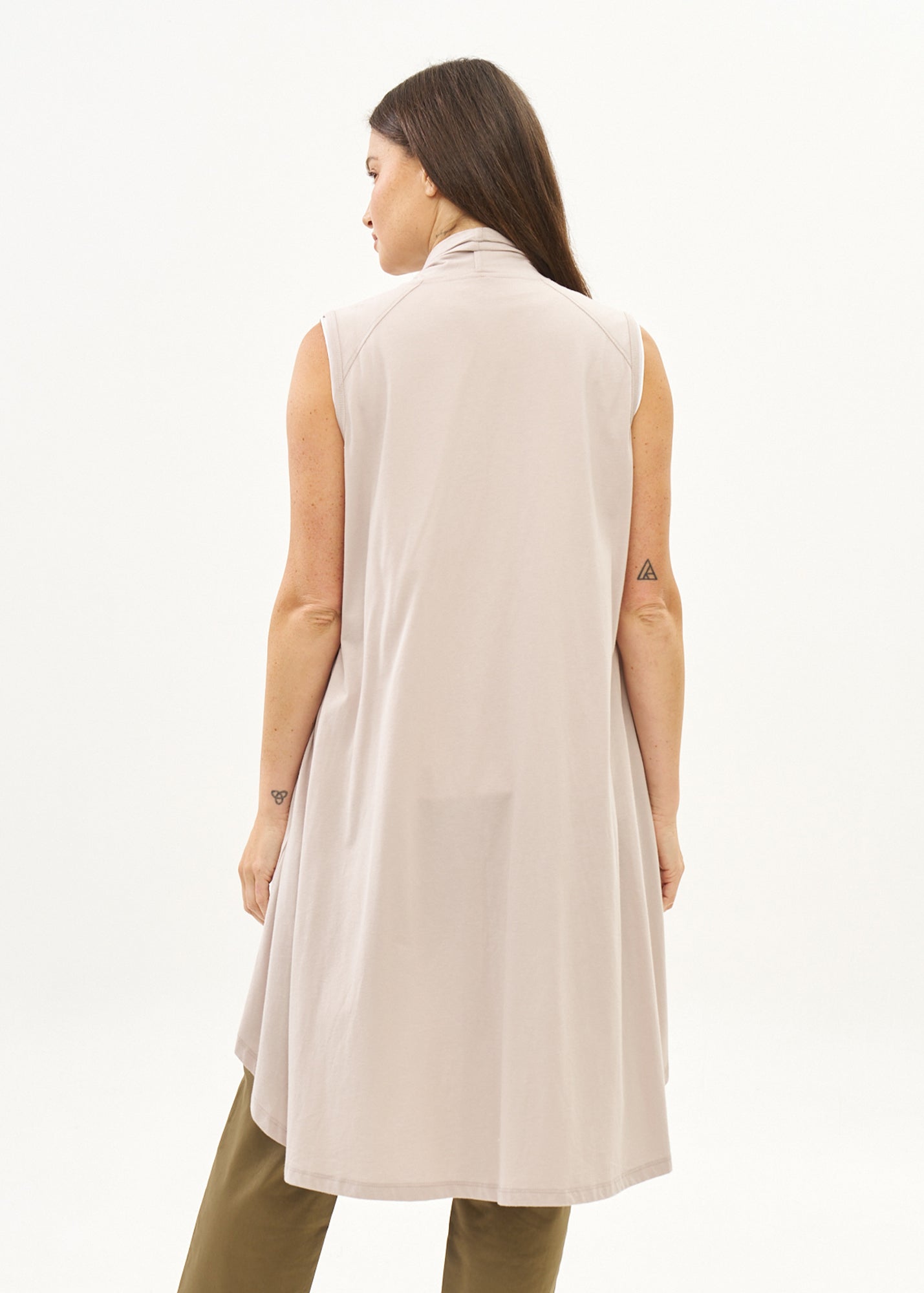 וסט טריקו ללא סגירה סטון