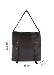 Canvas bag with black patchwork leather shell