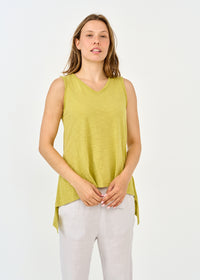 Green key and long back tank top - 00