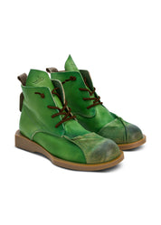 High-top shoes in reverse leather with a color combination and green rubber laces