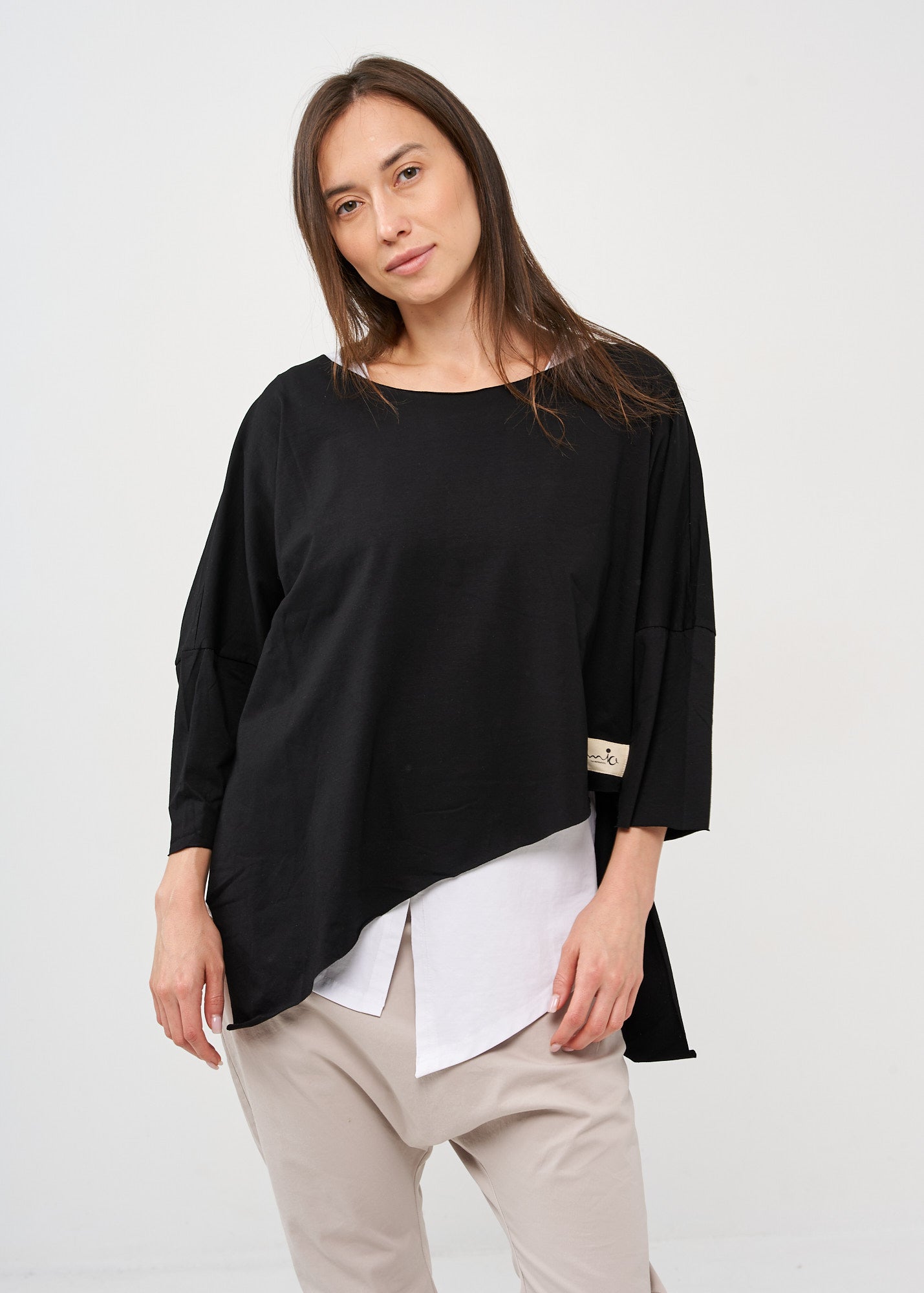Black oversized 3/4 sleeve bat shirt