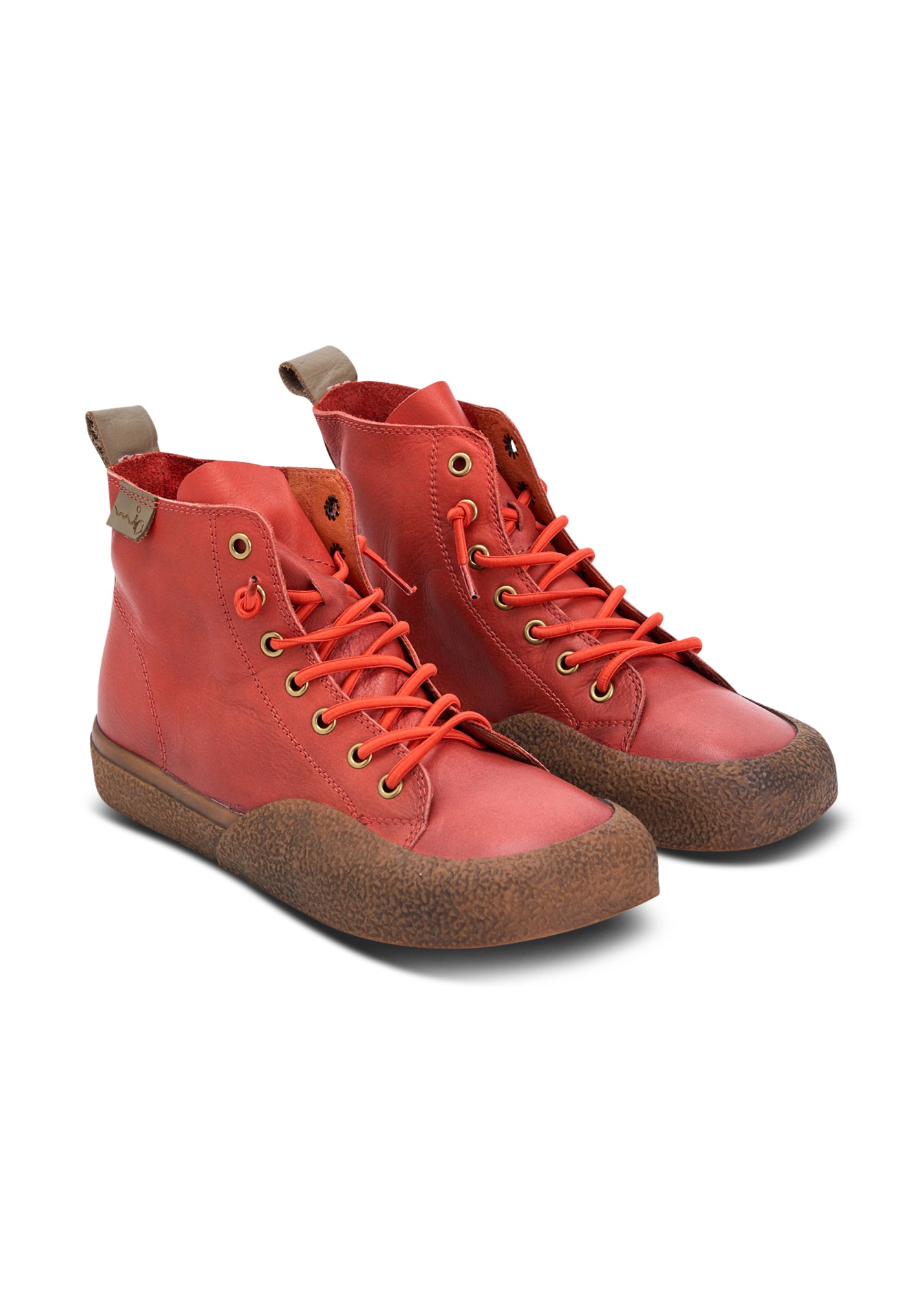 High leather shoes with laces in an orange color combination