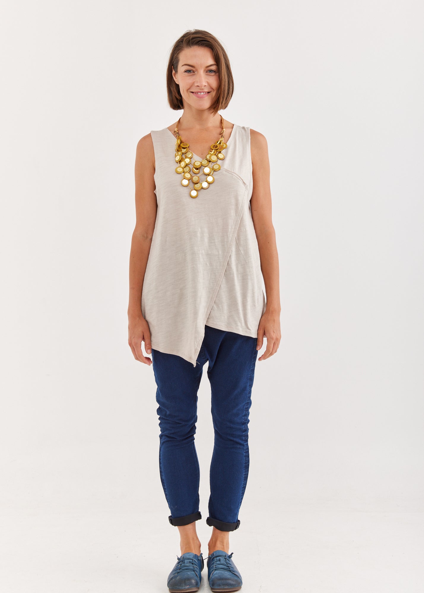 Slab V-Stone neckline tank top
