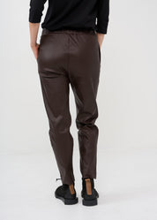 Burgundy leather-like mid-seam pant