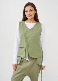 Green diagonal button and pocket vest - 00