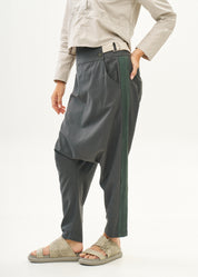 מכנסיים שני אבזמים שילוב סרט ירוק