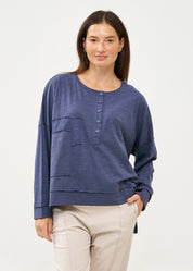 חולצה שרוול ארוך חצי כפתרה ודמוי כיס כחול כהה