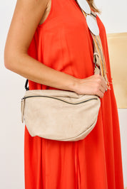 Small leather bag strap with a combination of beige links